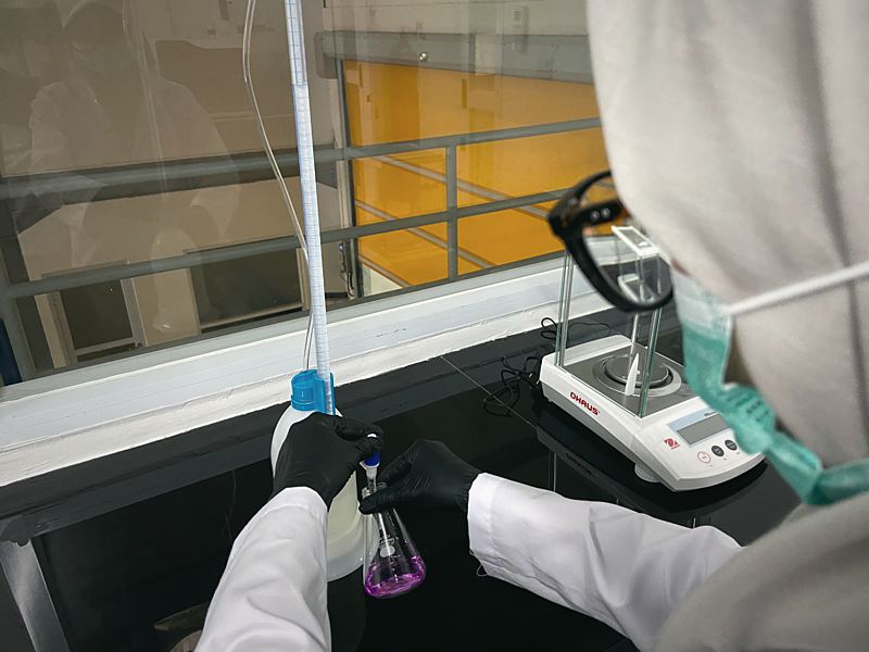 Titrasi di laboratorium
